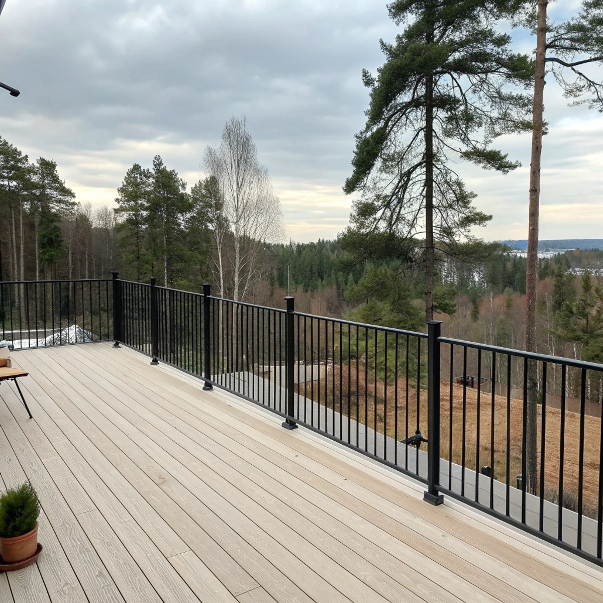Bygga staket runt altan - Skapa en avgränsad och privat utezon
